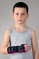 Ортез фиксирующий на запястье Ortex ОРТЕКС 07, длина 17 см, правый